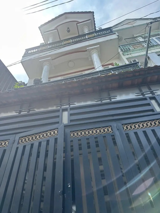 Bán nhà Hiệp Thành 17, Quận 12, SHR 56 m2, 3 tầng chỉ 4.63T - Ảnh 1